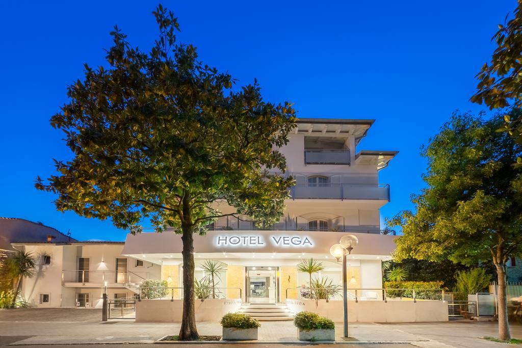 Hotel Vega 말세진느 외부 사진