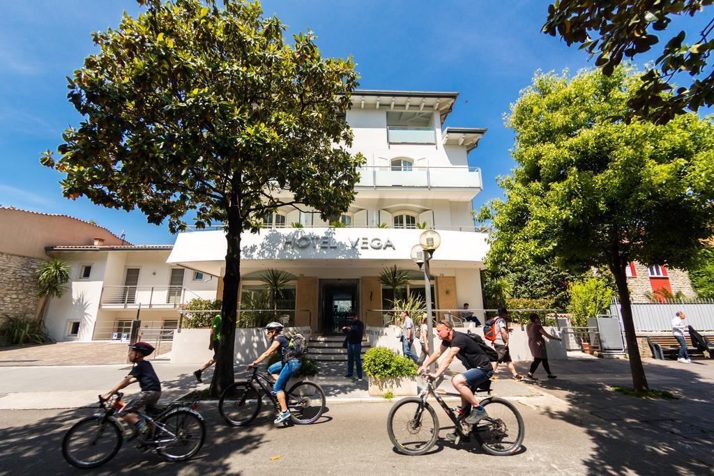 Hotel Vega 말세진느 외부 사진