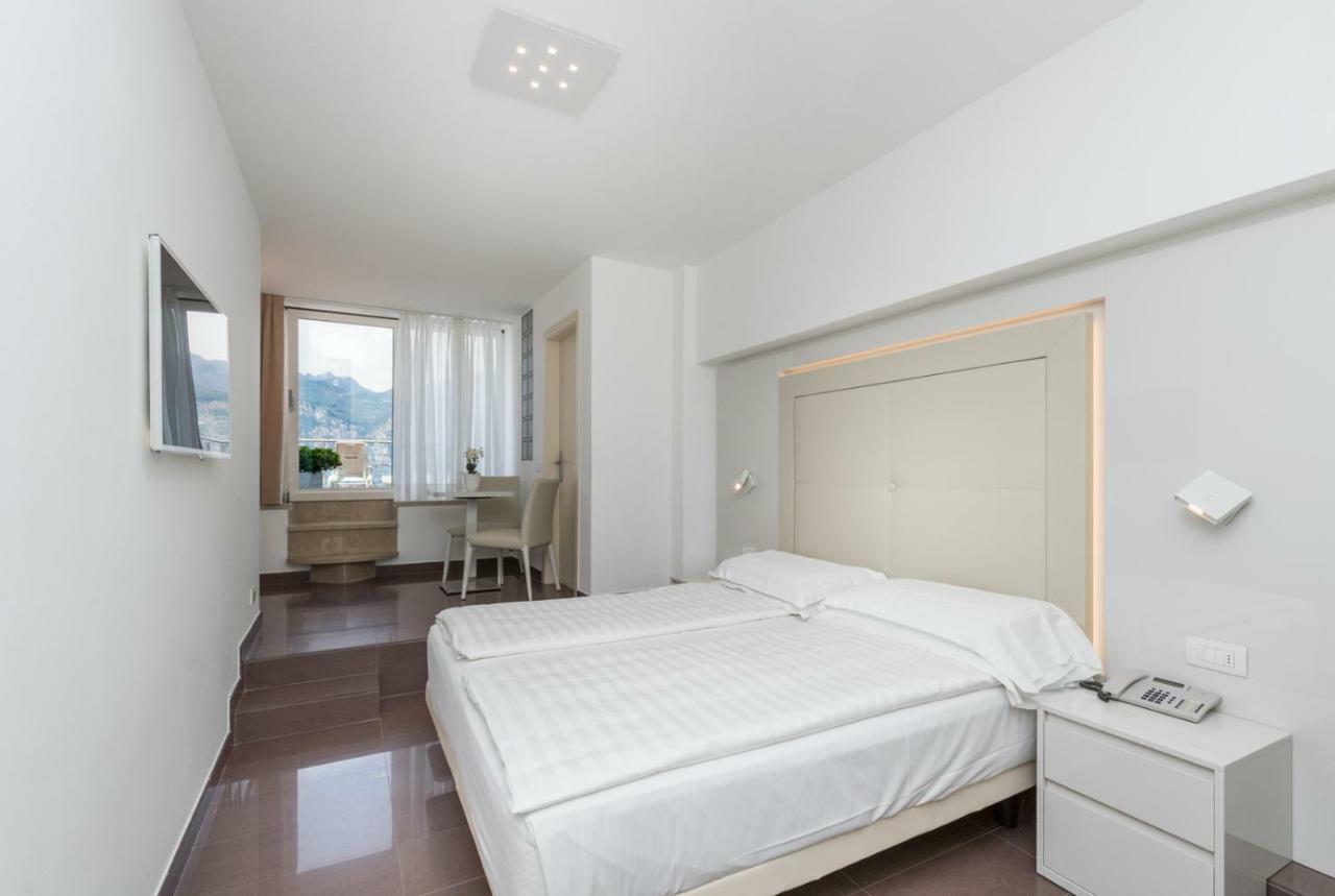 Hotel Vega 말세진느 외부 사진